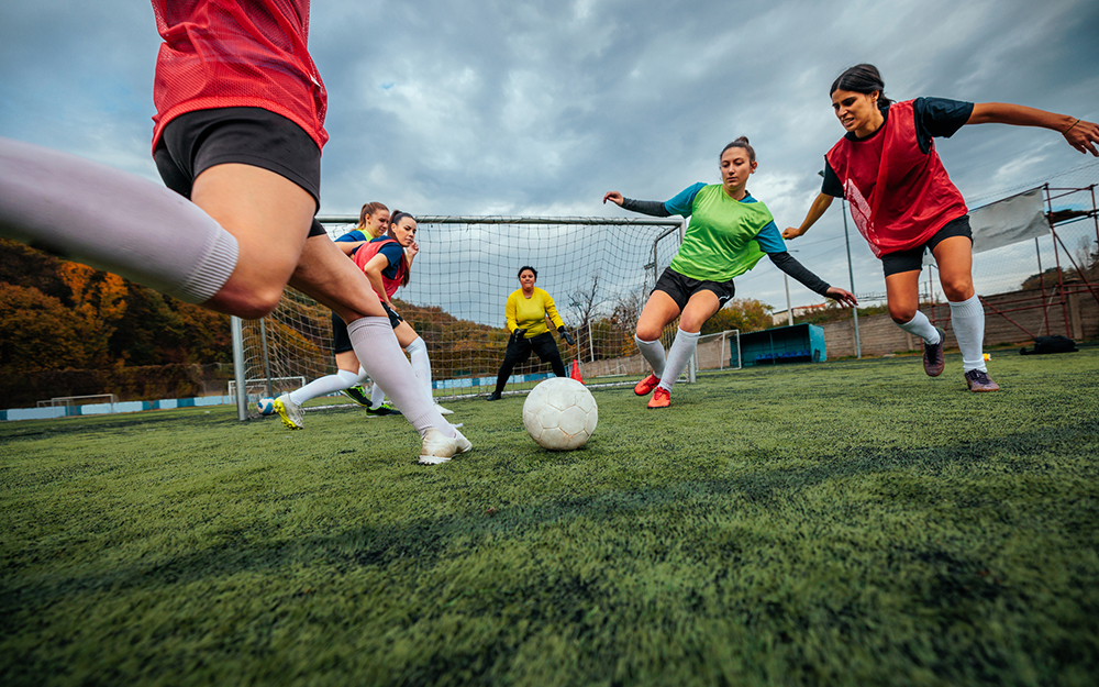 image-Hormonal Birth Control Might Reduce Female Athletes’ ACL Tears