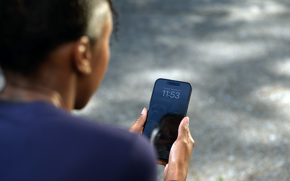 Tech Neck: Is Your Cellphone Damaging Your Neck? teaser image